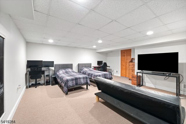 302 Columbia Common, Hillsborough Twp., NJ 08844