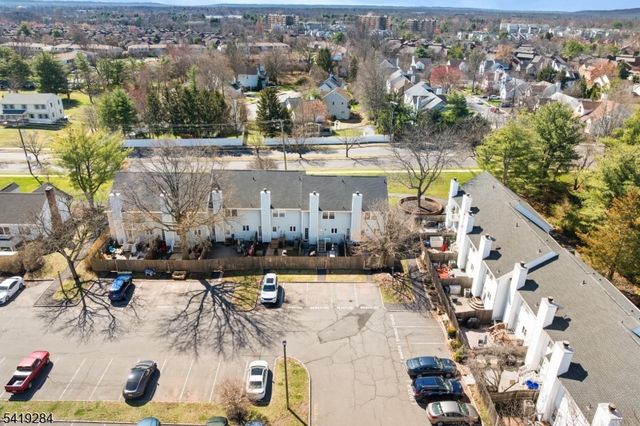 302 Columbia Common, Hillsborough Twp., NJ 08844