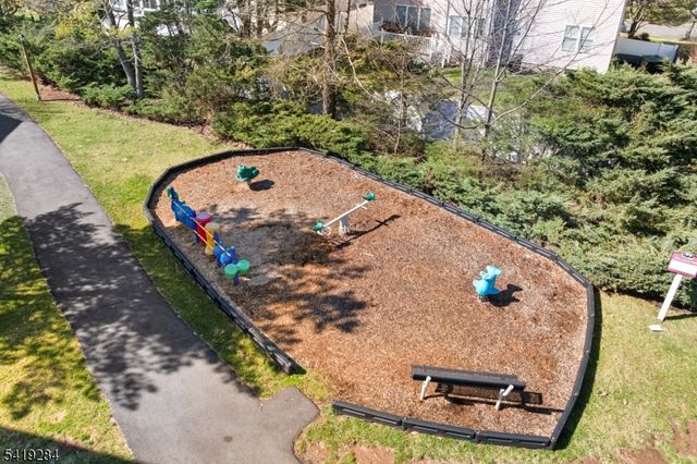 302 Columbia Common, Hillsborough Twp., NJ 08844