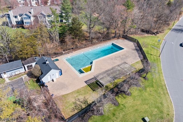 302 Columbia Common, Hillsborough Twp., NJ 08844