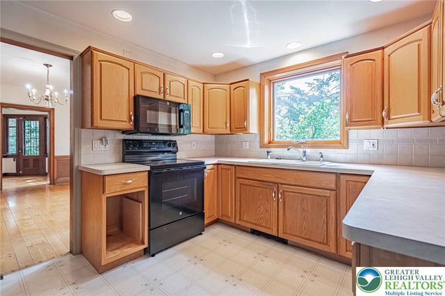 2829 West Gordon Street, Allentown City, PA 18104