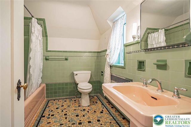 2829 West Gordon Street, Allentown City, PA 18104