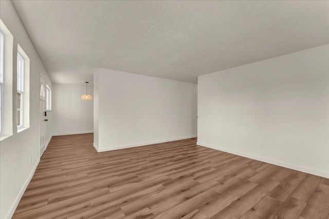 3521 Timber Lane, Anderson, CA 96007