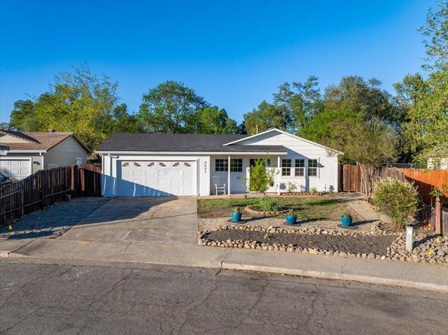 3521 Timber Lane, Anderson, CA 96007