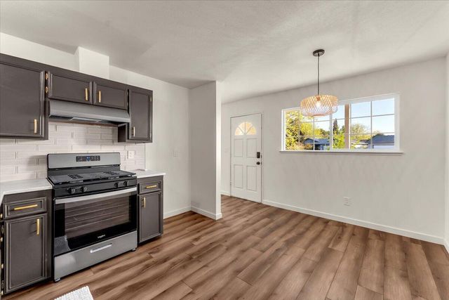 3521 Timber Lane, Anderson, CA 96007