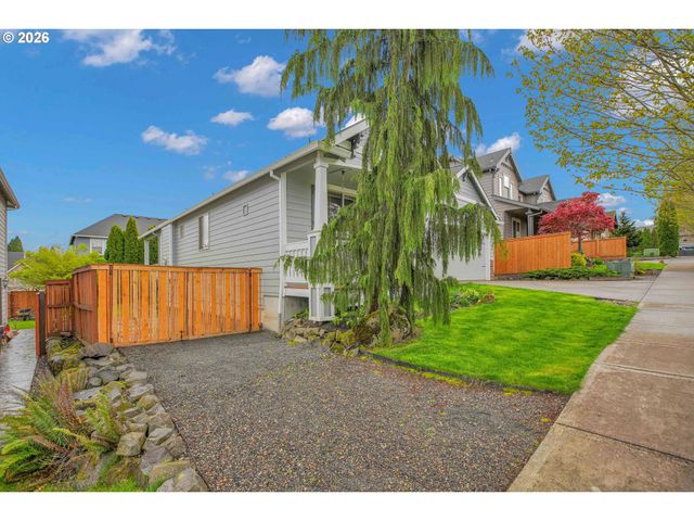 1068 Se KINGFISHER Ln, Gresham, OR 97080