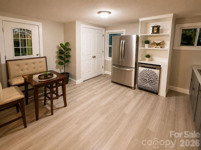 209 Brookview Road, Statesville, NC 28625