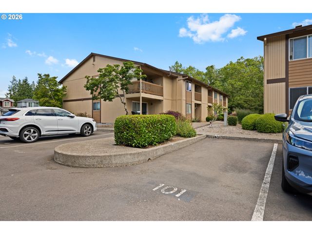3404 19TH Ave 101, Forest Grove, OR 97116