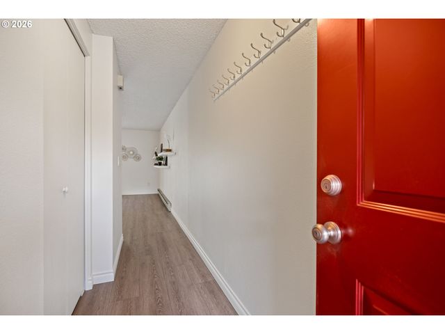 3404 19TH Ave 101, Forest Grove, OR 97116