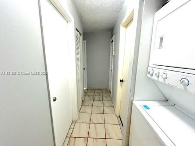 274 NW 132nd Pl, Miami, FL 33182