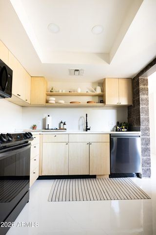 4201 E CAMELBACK Road 91, Phoenix, AZ 85018