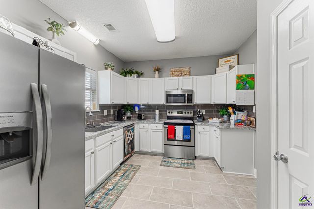 127 Feagin Mill Road, Warner Robins, GA 31088