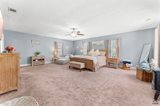127 Feagin Mill Road, Warner Robins, GA 31088