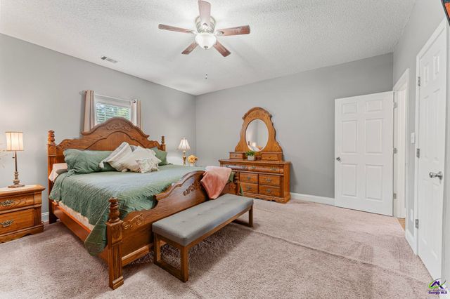 127 Feagin Mill Road, Warner Robins, GA 31088