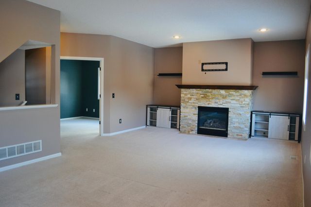 15070 Appaloosa Trail NE, Prior Lake, MN 55372