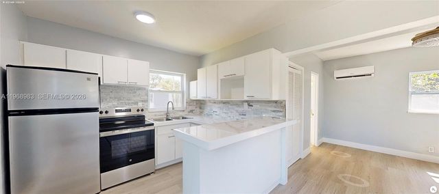 432 NW 103rd St, Miami, FL 33150