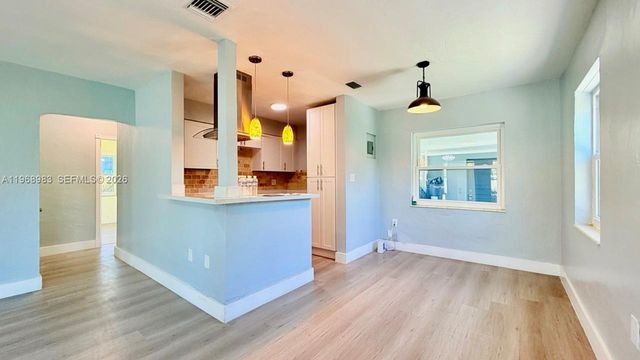 432 NW 103rd St, Miami, FL 33150