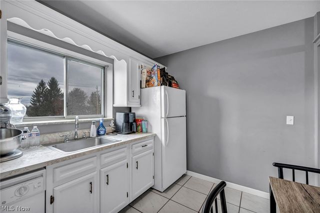 5200 Royalton Road 9B, North Royalton, OH 44133