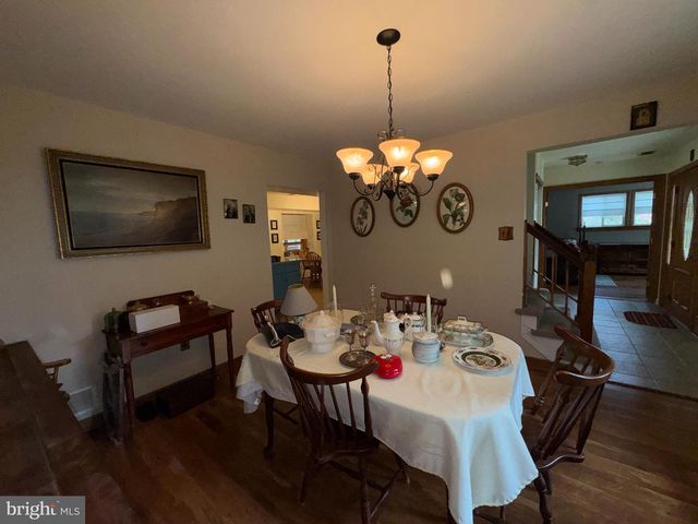 110 THORNWOOD DR, Marlton, NJ 08053
