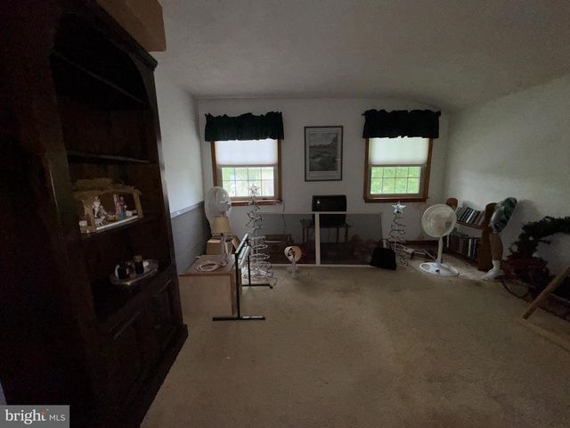 110 THORNWOOD DR, Marlton, NJ 08053