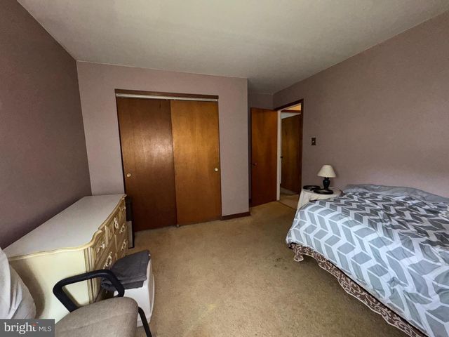 110 THORNWOOD DR, Marlton, NJ 08053