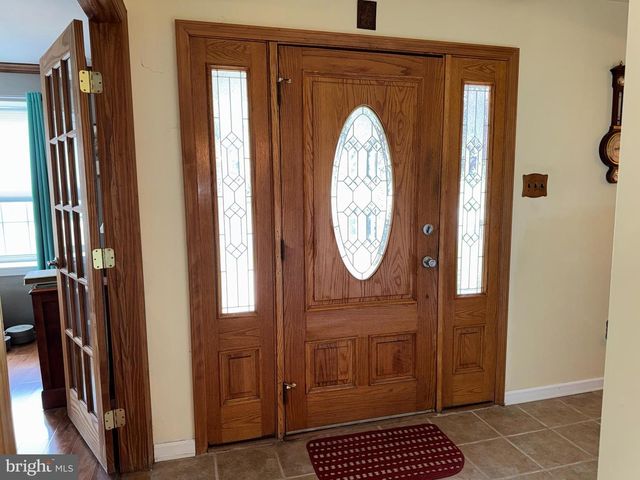 110 THORNWOOD DR, Marlton, NJ 08053