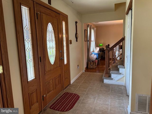 110 THORNWOOD DR, Marlton, NJ 08053