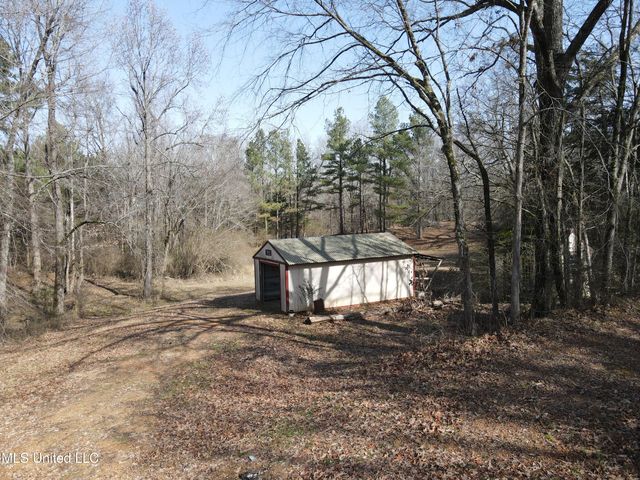 3930 Edwards Place Road, Hernando, MS 38632