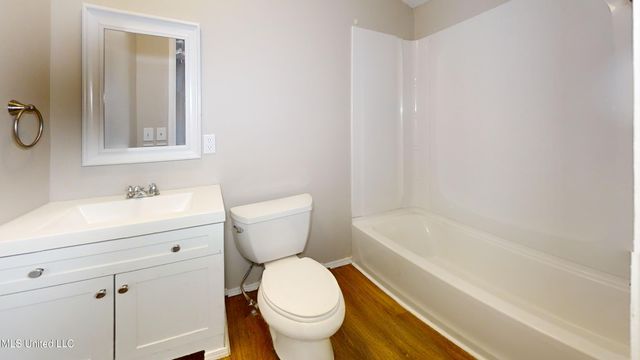 3930 Edwards Place Road, Hernando, MS 38632