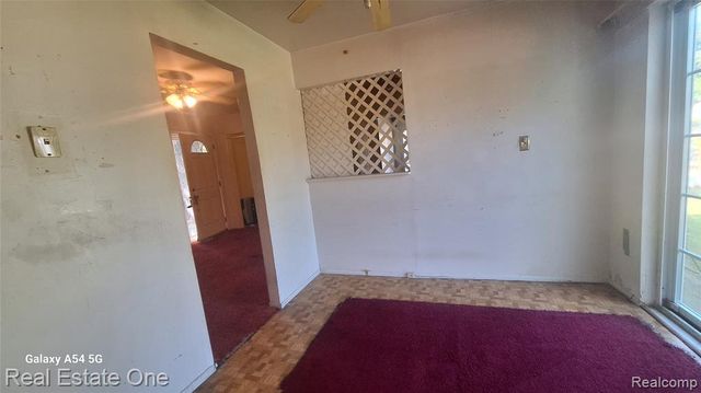 28214 Eton Street, Westland, MI 48186