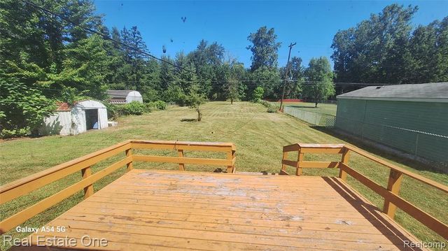 28214 Eton Street, Westland, MI 48186