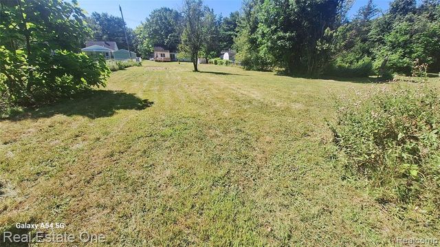 28214 Eton Street, Westland, MI 48186