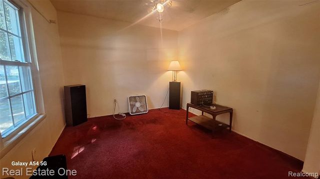 28214 Eton Street, Westland, MI 48186