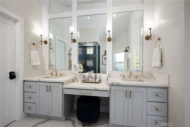 1603 Sea Horse Circle, Costa Mesa, CA 92627