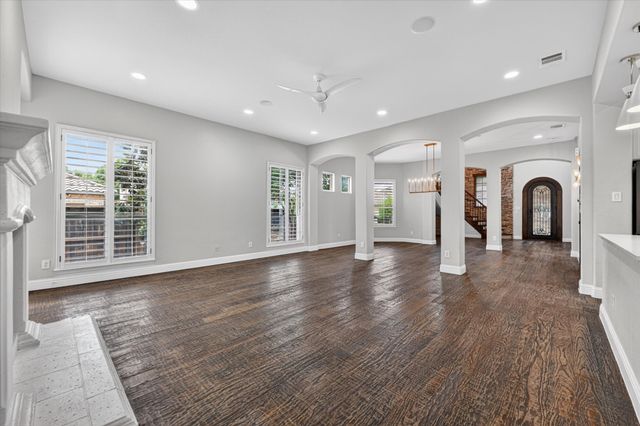847 San Clemente, Irving, TX 75039