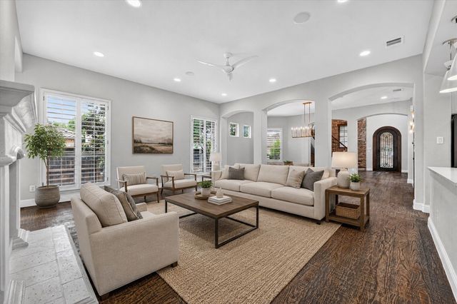 847 San Clemente, Irving, TX 75039