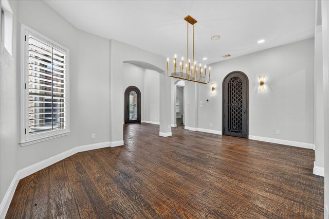 847 San Clemente, Irving, TX 75039