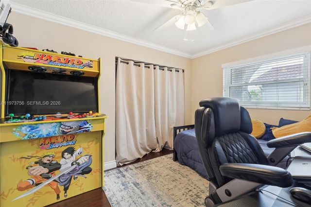 11573 NW 39th Pl, Coral Springs, FL 33065