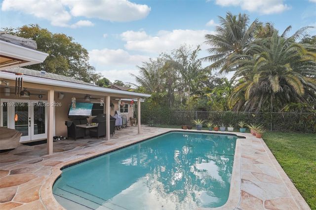 11573 NW 39th Pl, Coral Springs, FL 33065