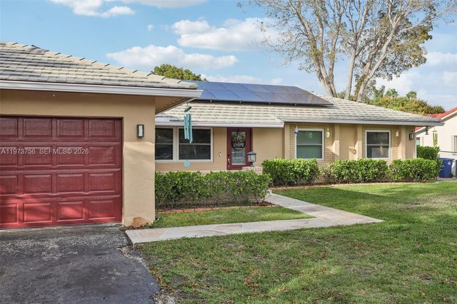 11573 NW 39th Pl, Coral Springs, FL 33065