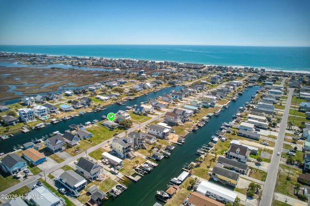 7060 7th Street, Surf City, NC 28445