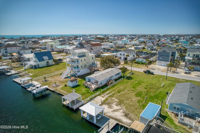 7060 7th Street, Surf City, NC 28445