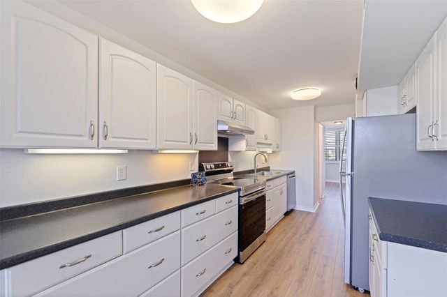 4890 BAY STREET NE 330, St Petersburg, FL 33703