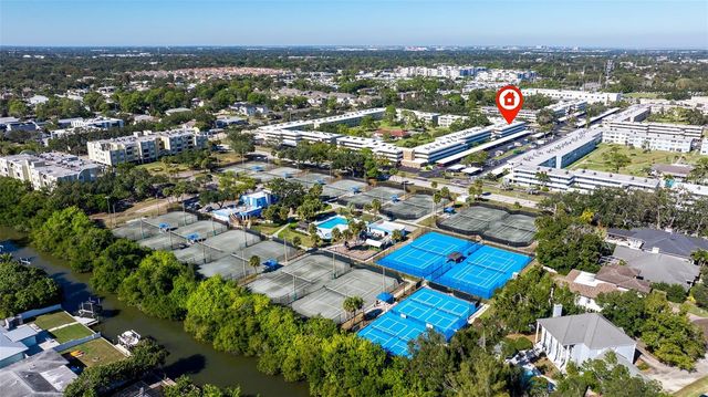 4890 BAY STREET NE 330, St Petersburg, FL 33703