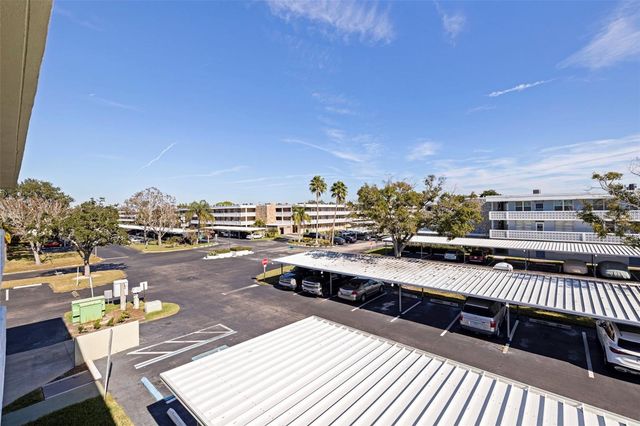 4890 BAY STREET NE 330, St Petersburg, FL 33703