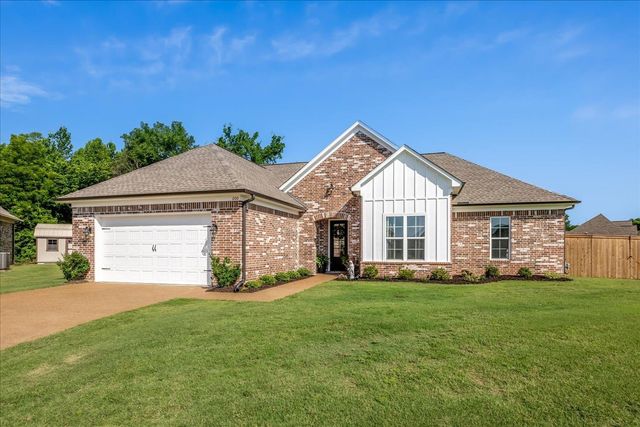 200 OAKLAND RIDGE CV, Oakland, TN 38060