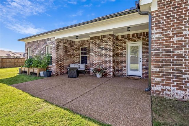 200 OAKLAND RIDGE CV, Oakland, TN 38060