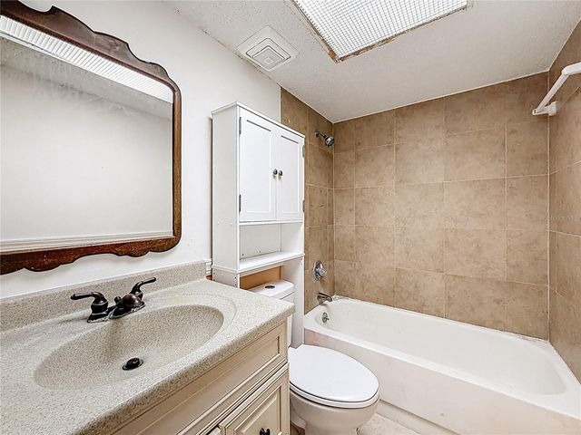 500 NEWELL HILL ROAD 108A, Leesburg, FL 34748