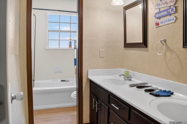 16024 Chevernt Ave, Greenwell Springs, LA 70739