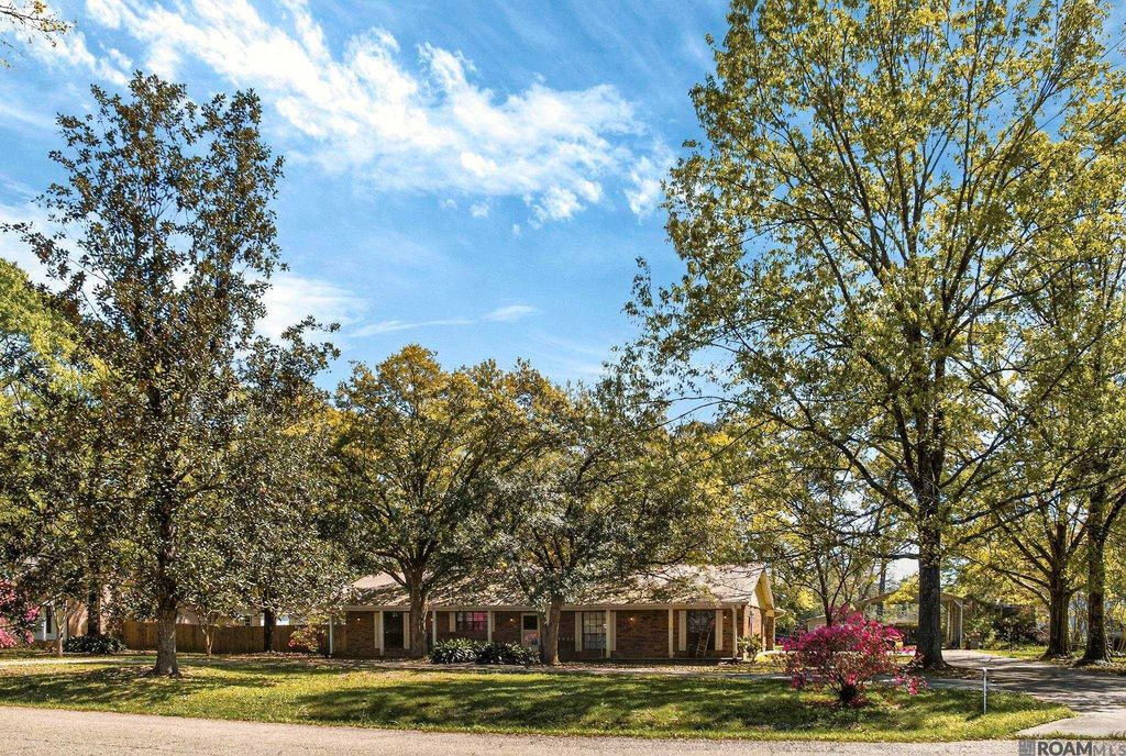 16024 Chevernt Ave, Greenwell Springs, LA 70739